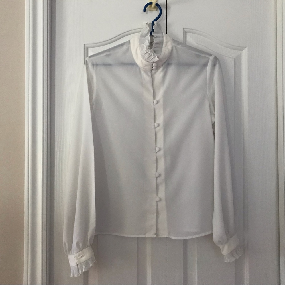 🇨🇦 Kay Silver 🇨🇦 Vintage ruffled Neck/Cuff women’s LongSleeve Blouse Siz…